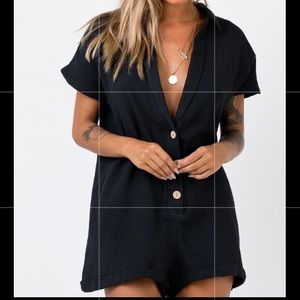 PRINCESS POLLY “vixen romper black”